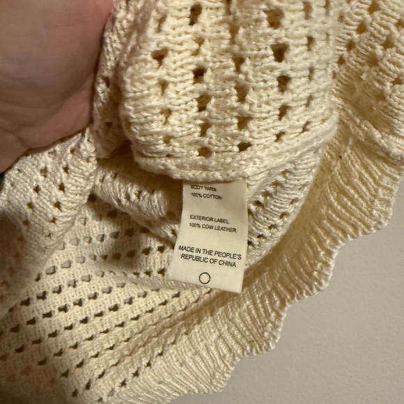 Trovata Jules Sweater T-Shirt Antique White With Black Trim Size Medium - Picture 6 of 8